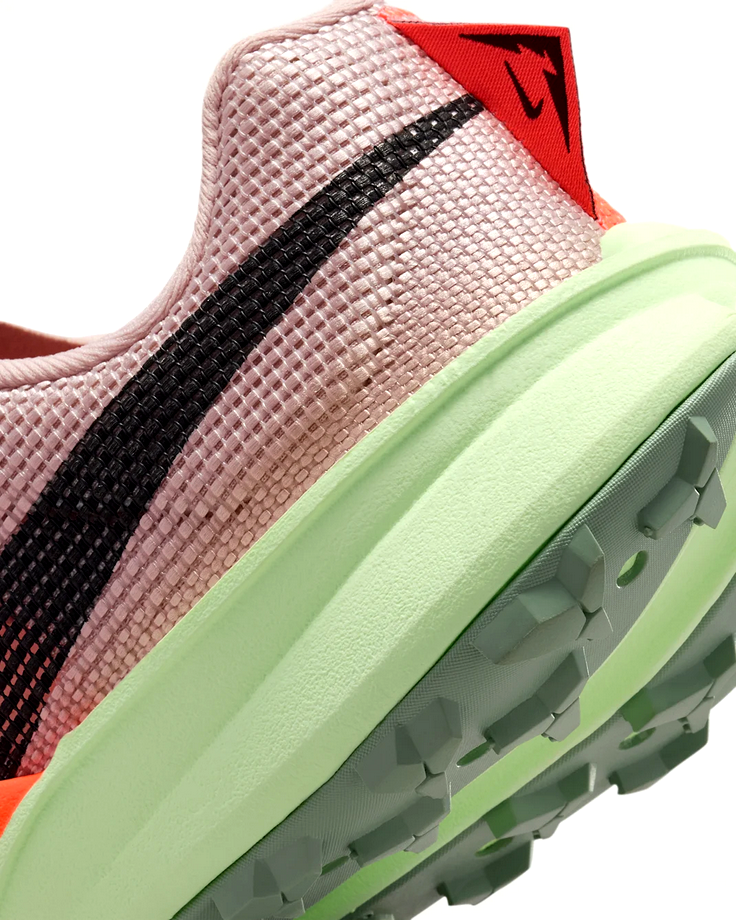 Nike Kiger 10 - Hot Lava
