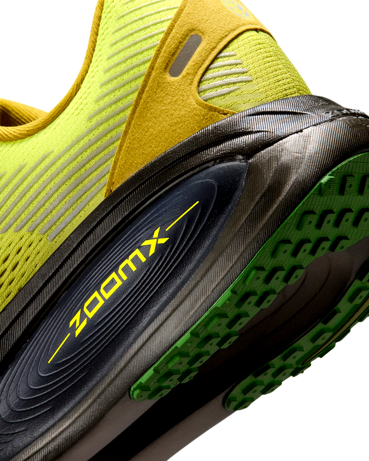 Nike Vomero 18 - Peat Moss